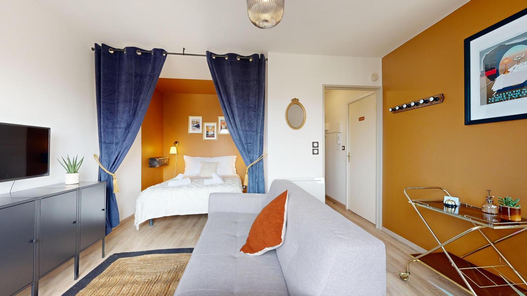 Expat Renting - L'Orient Express - Parking - Wifi Apartment Toulouse Exterior photo